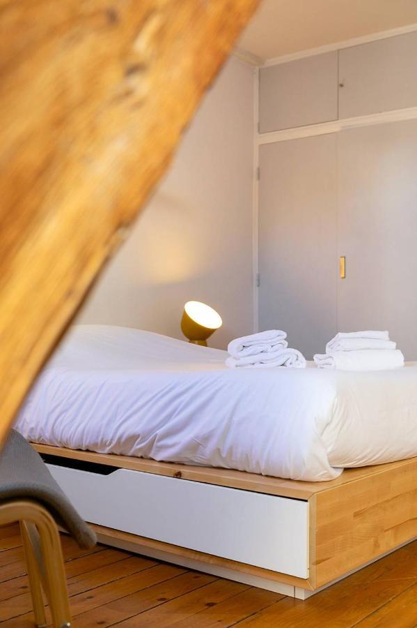 La Plume Aux Pieds Du Parvis Saint Jean Apartment Дижон Екстериор снимка
